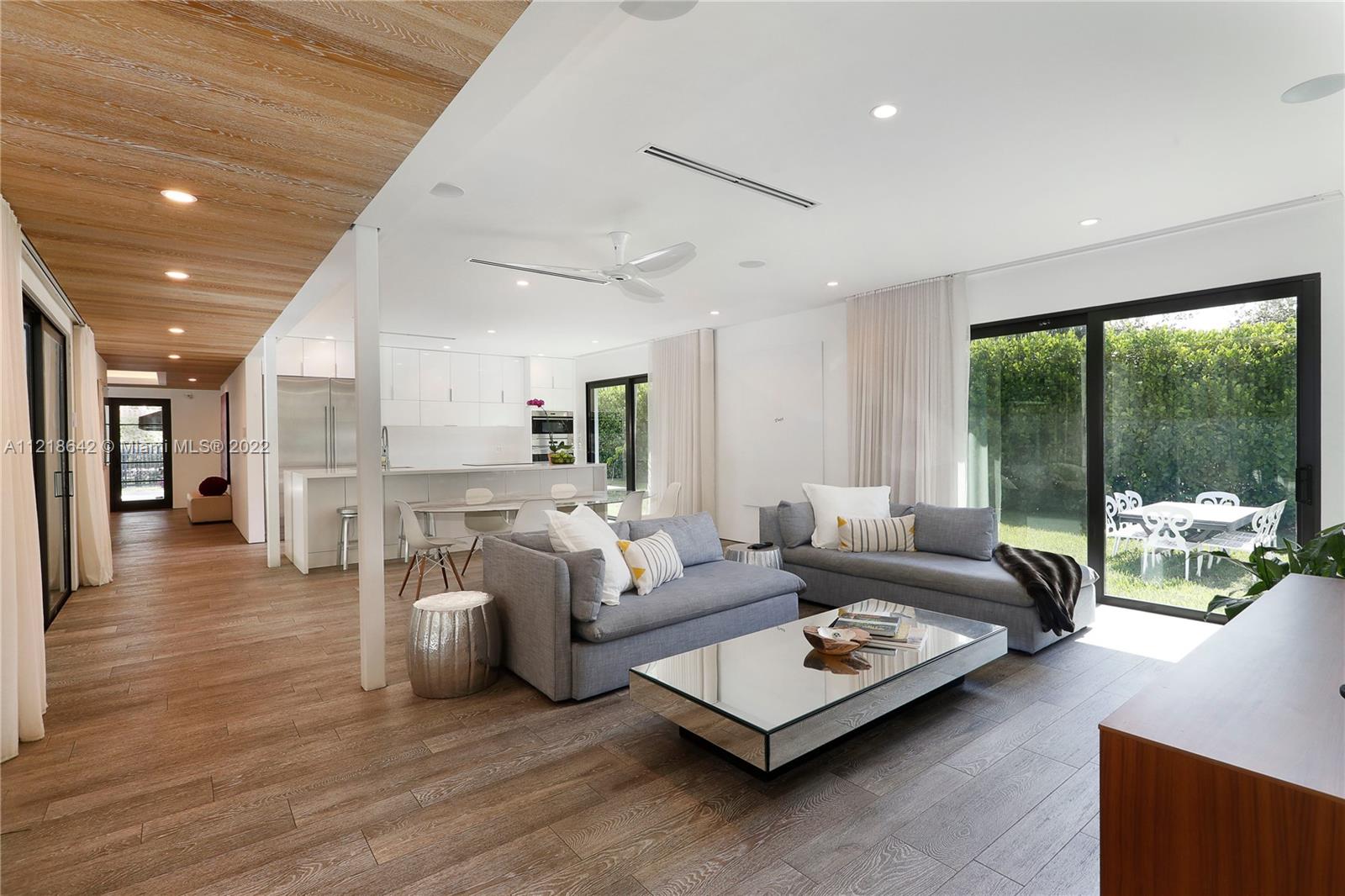 CORAL GABLES SEC E - Residential