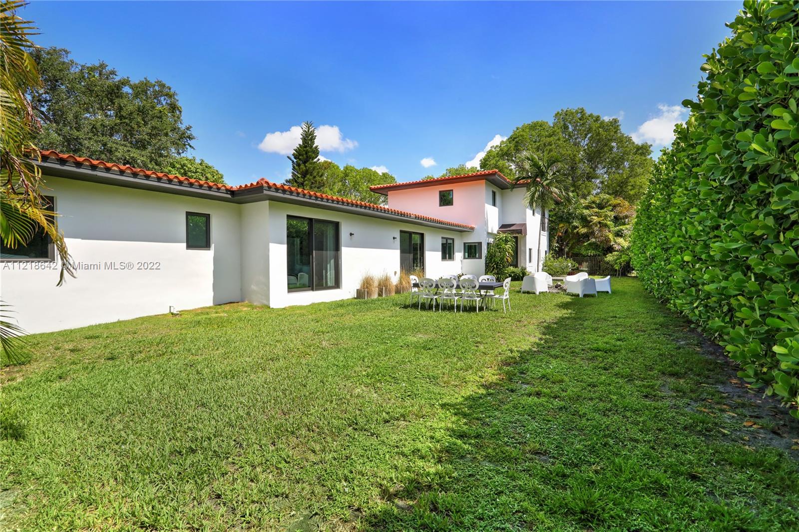 CORAL GABLES SEC E - Residential