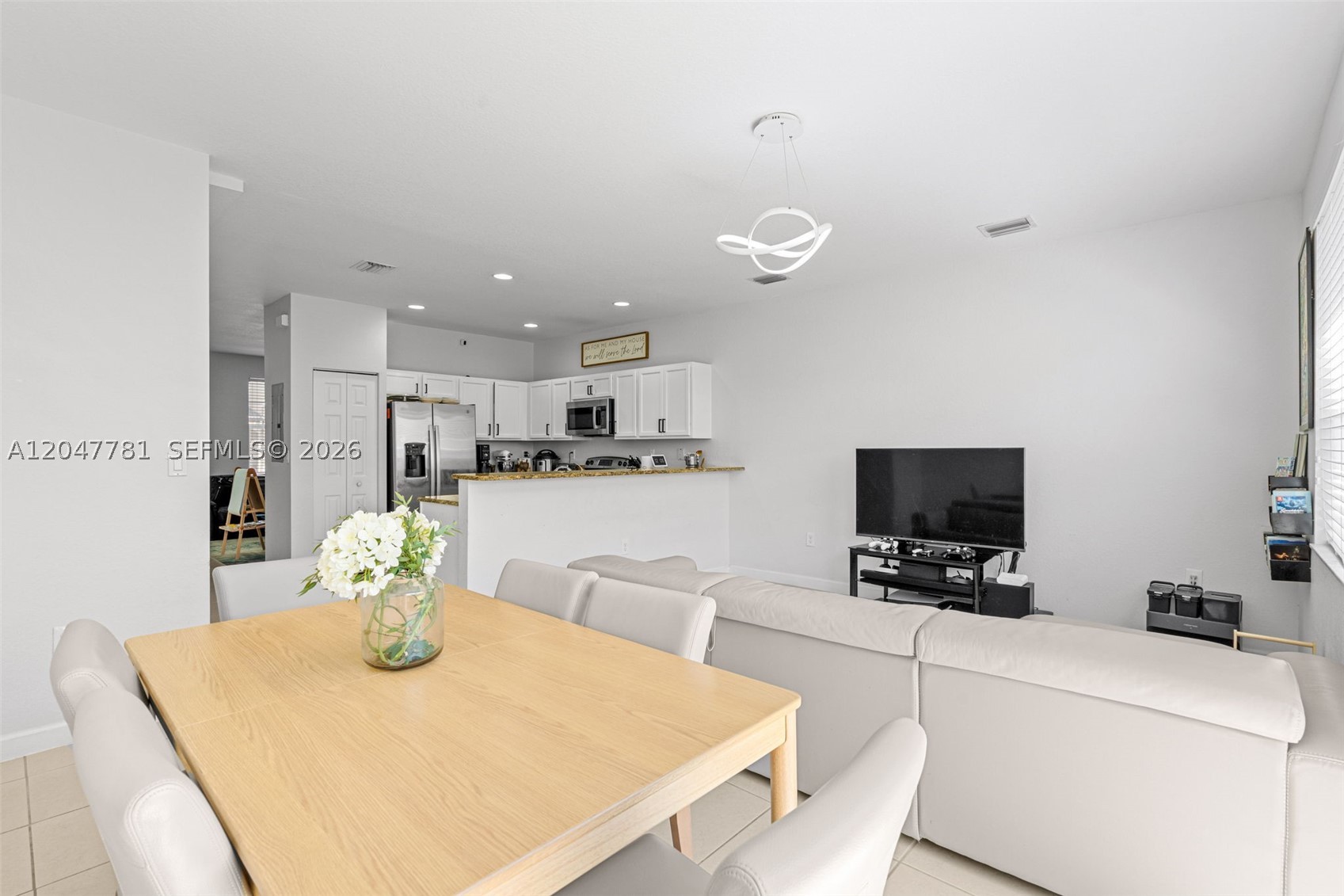 LAKES BY THE BAY EVE REPL - Residential