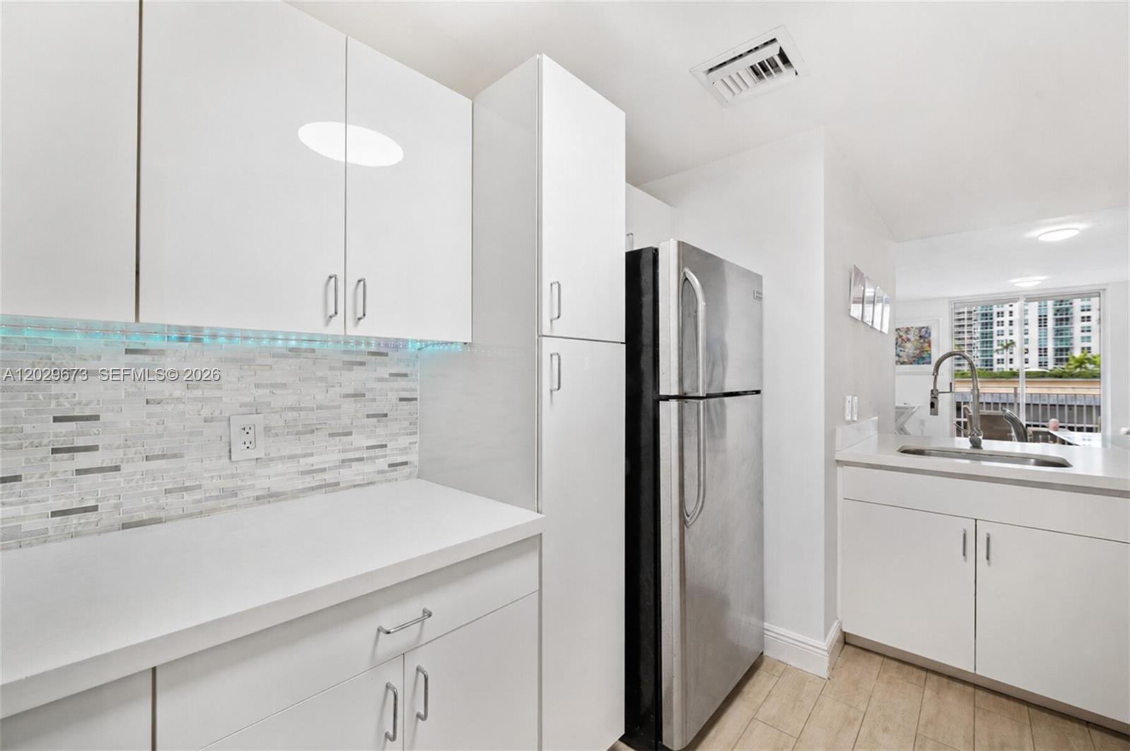 FORTUNE HOUSE CONDO - Residential Lease