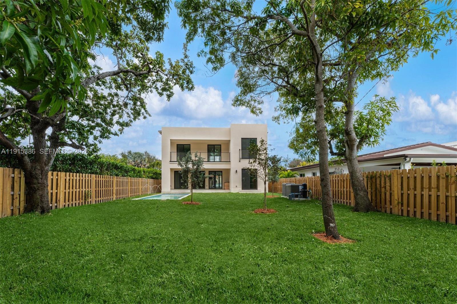 THIRD WESTMORELAND ADDN - Residential