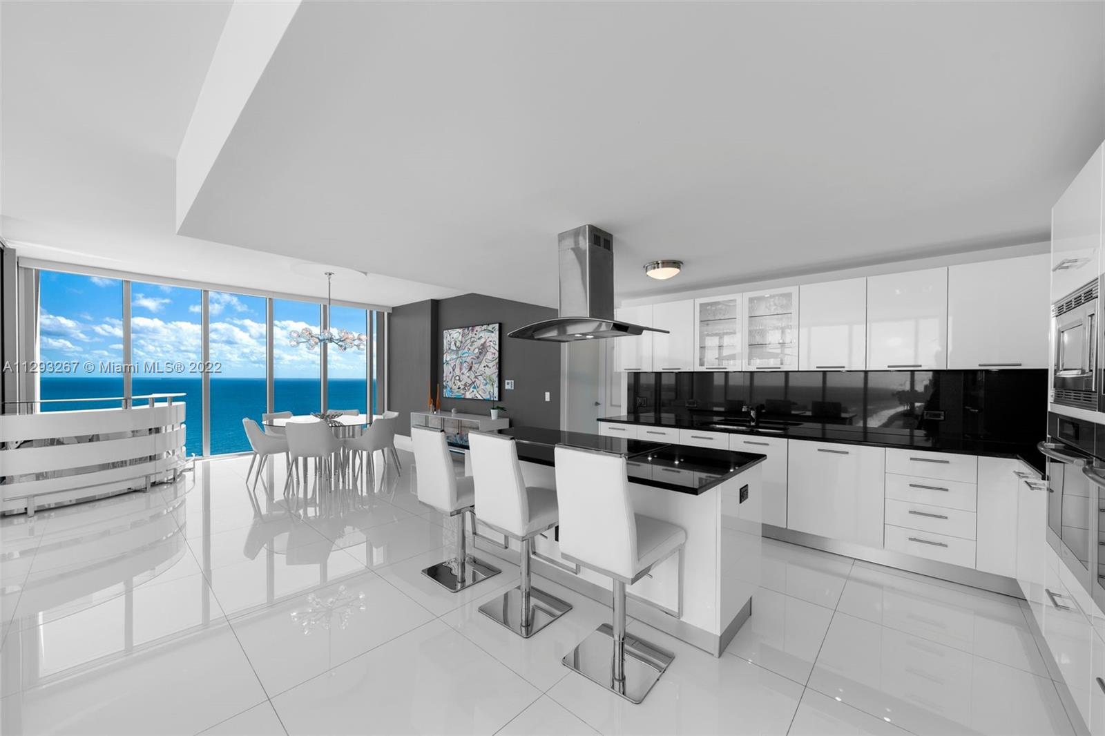 NORTH CARILLON BEACH COND - Residential