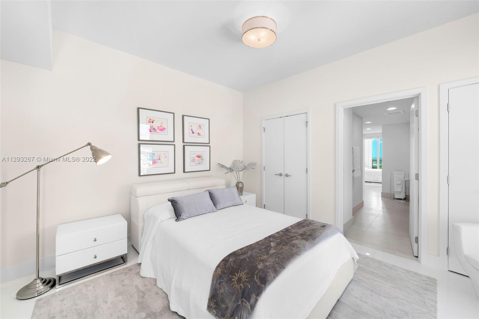 NORTH CARILLON BEACH COND - Residential