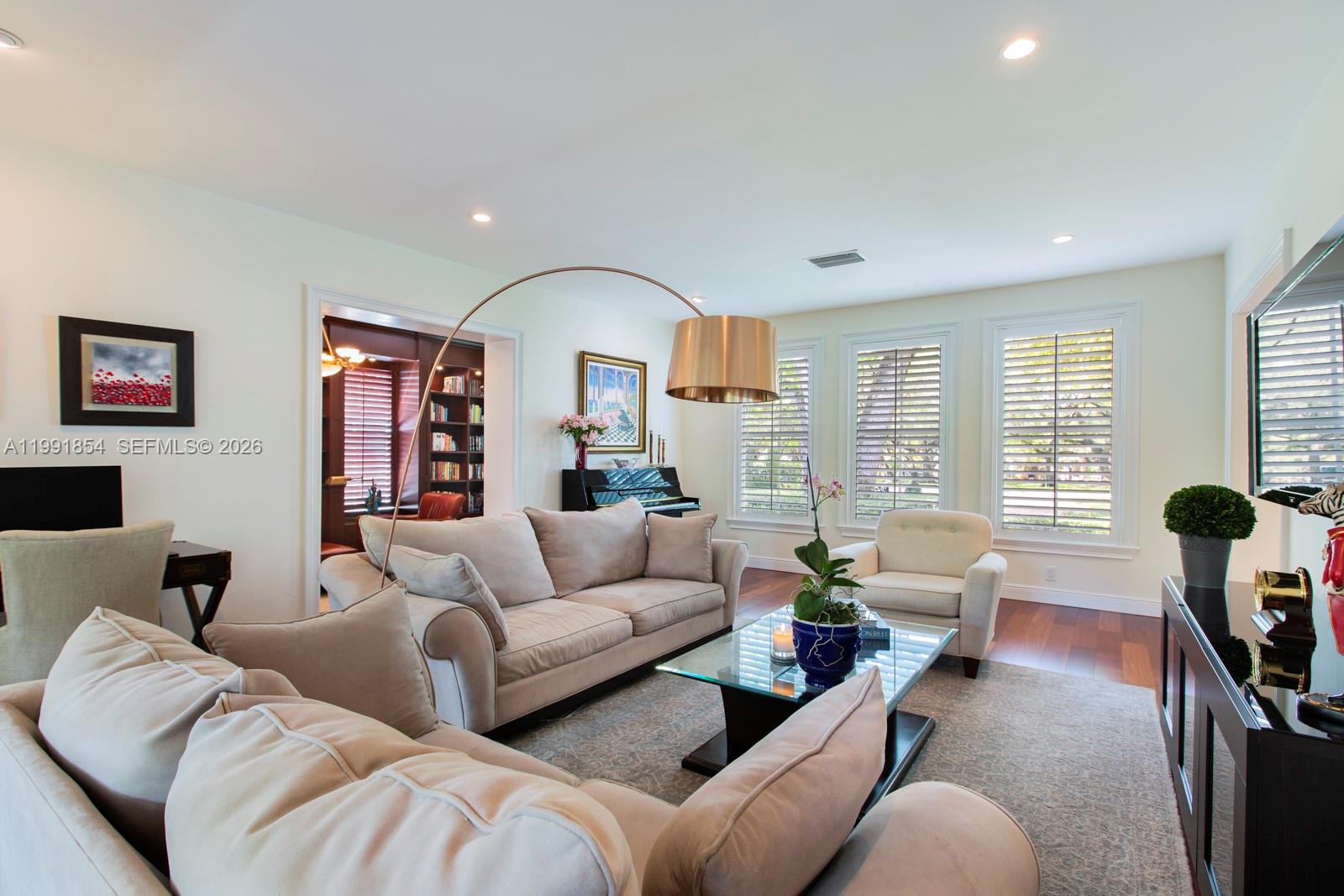 CORAL GABLES C C SEC 3 - Residential