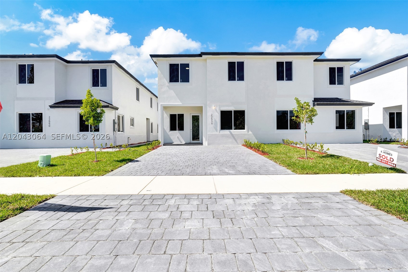 CHLOE ESTATES - Residential
