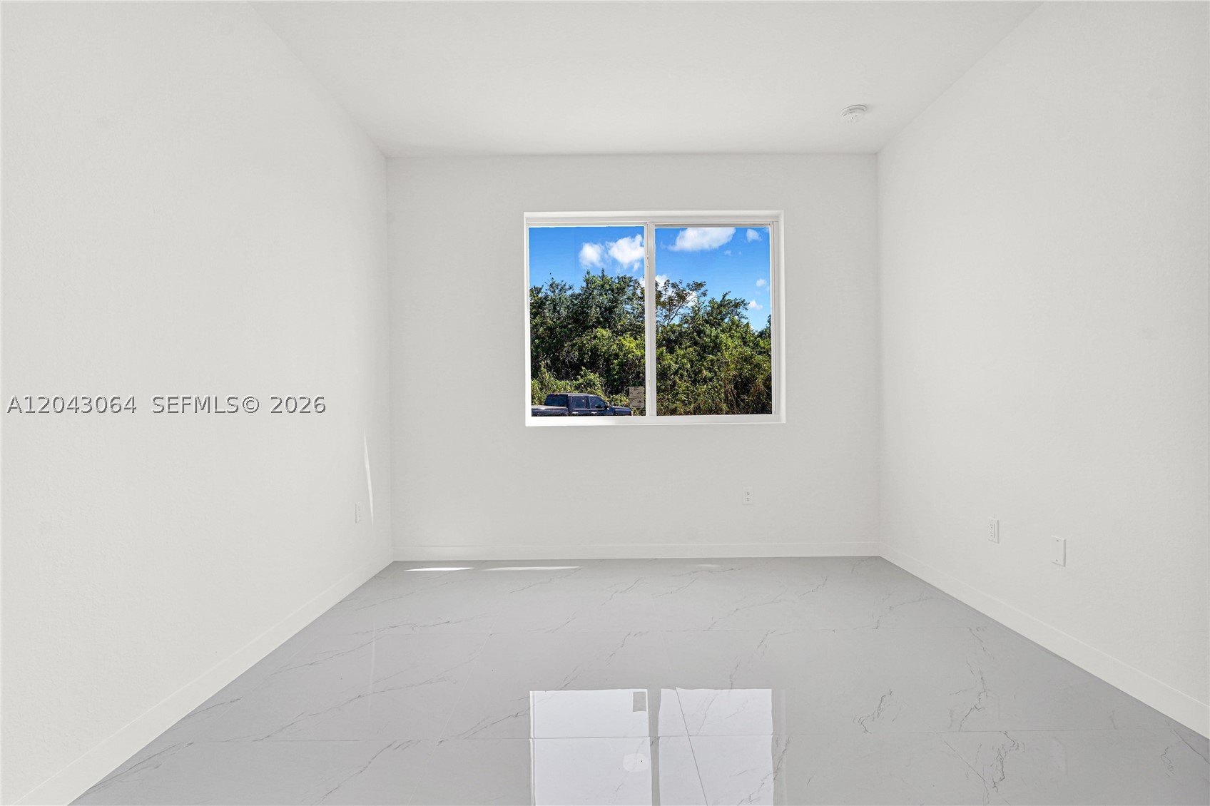 CHLOE ESTATES - Residential