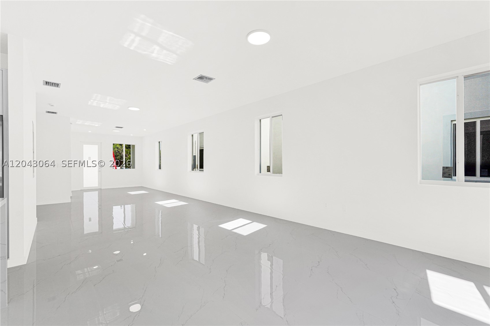 CHLOE ESTATES - Residential