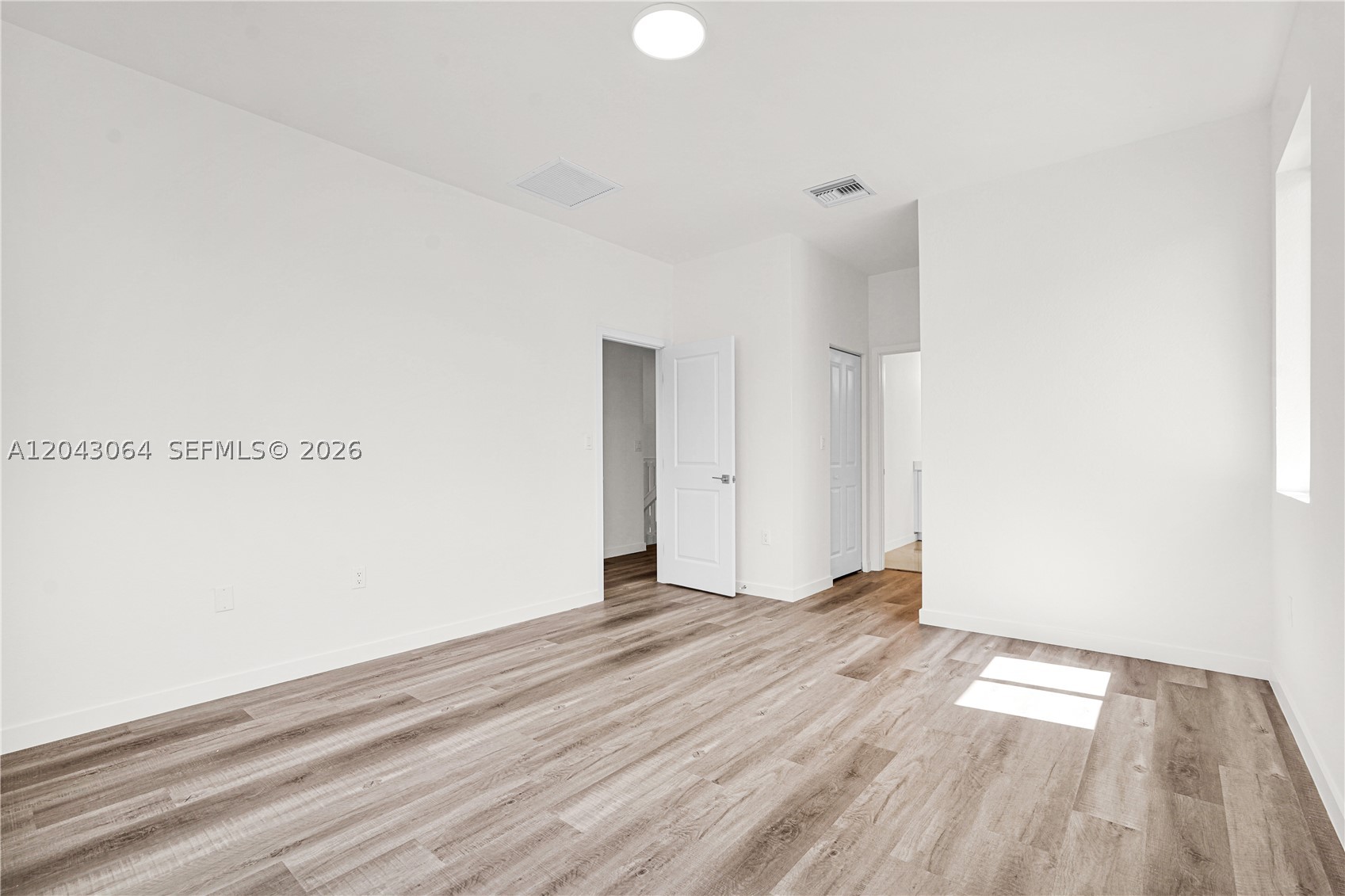 CHLOE ESTATES - Residential