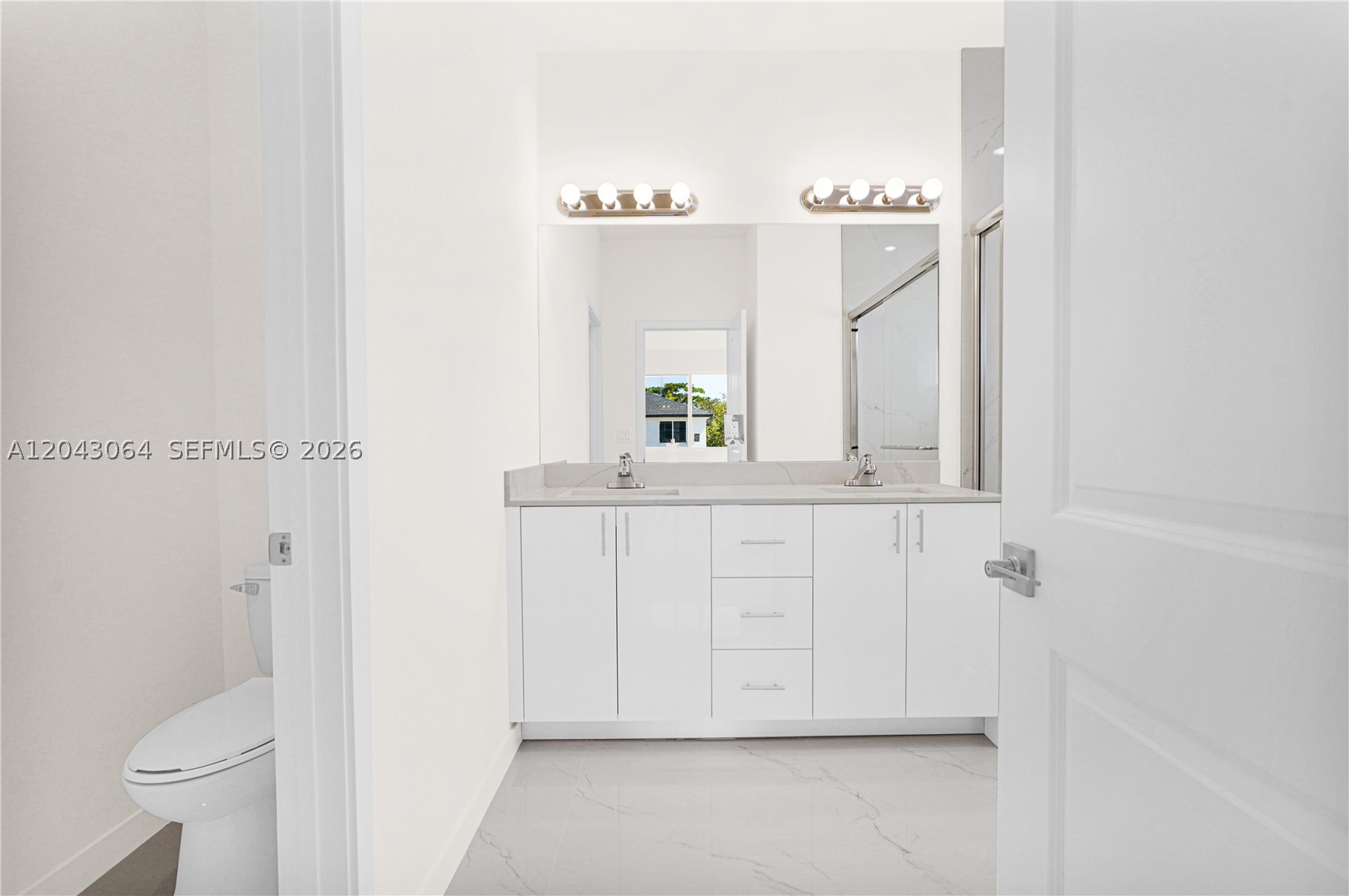 CHLOE ESTATES - Residential