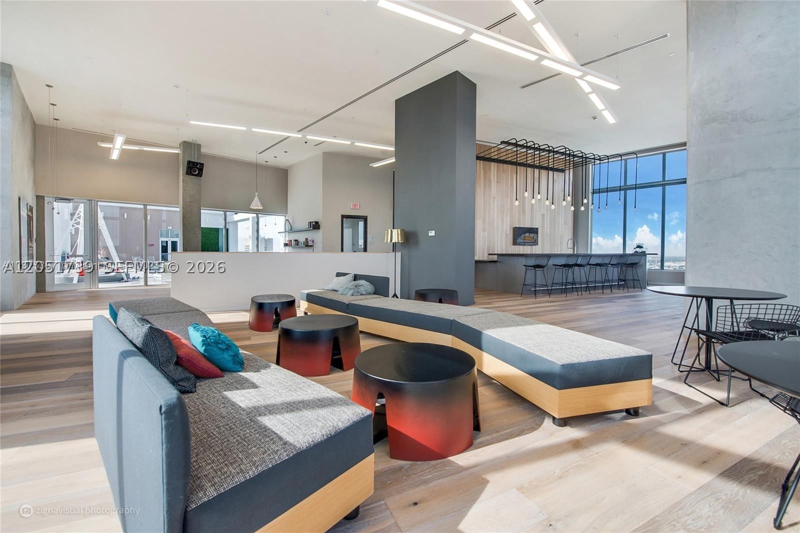 CENTRO CONDO - Residential Lease