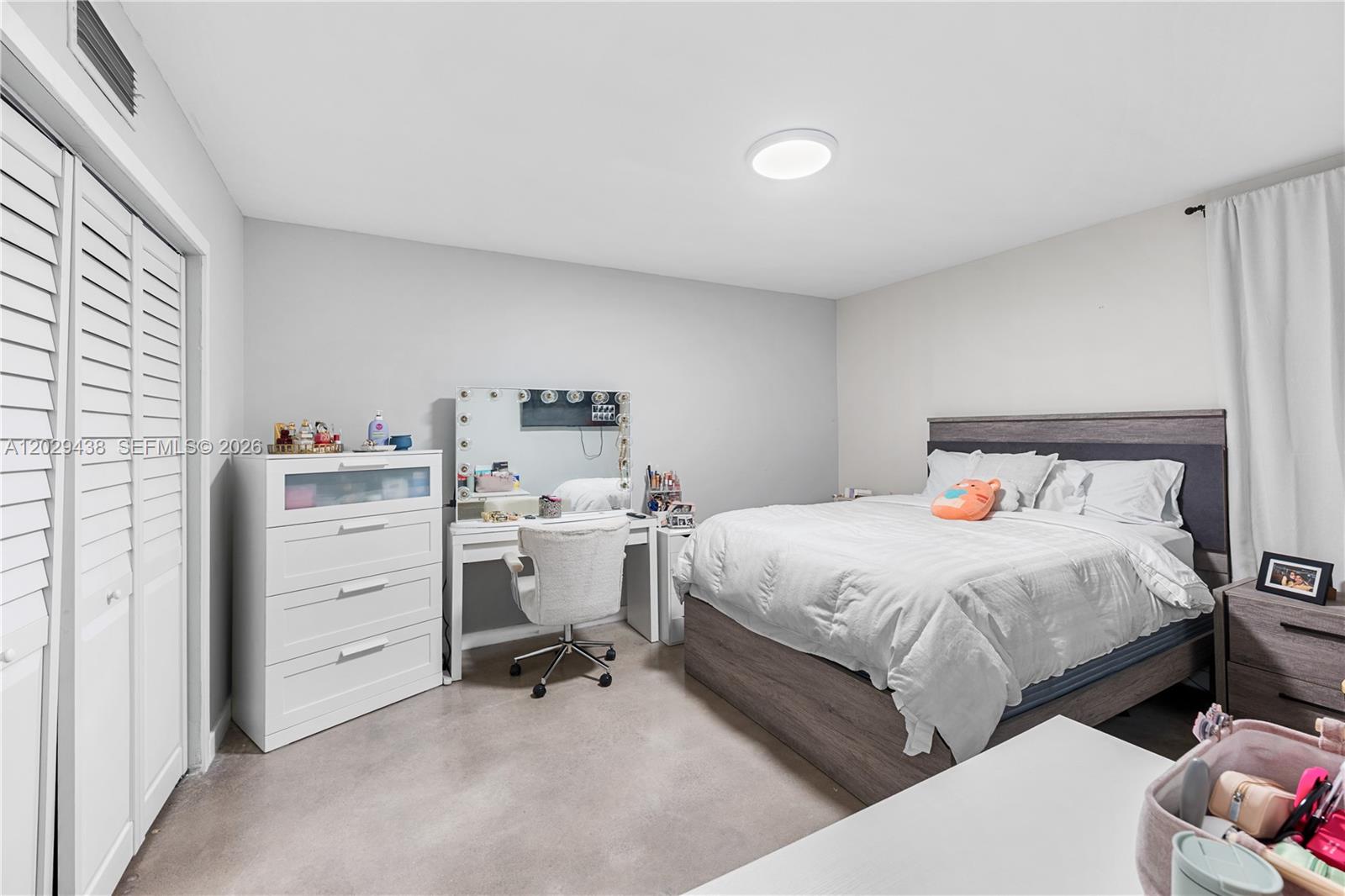 MIAMI LAKES WINDMILL GATE - Residential Lease
