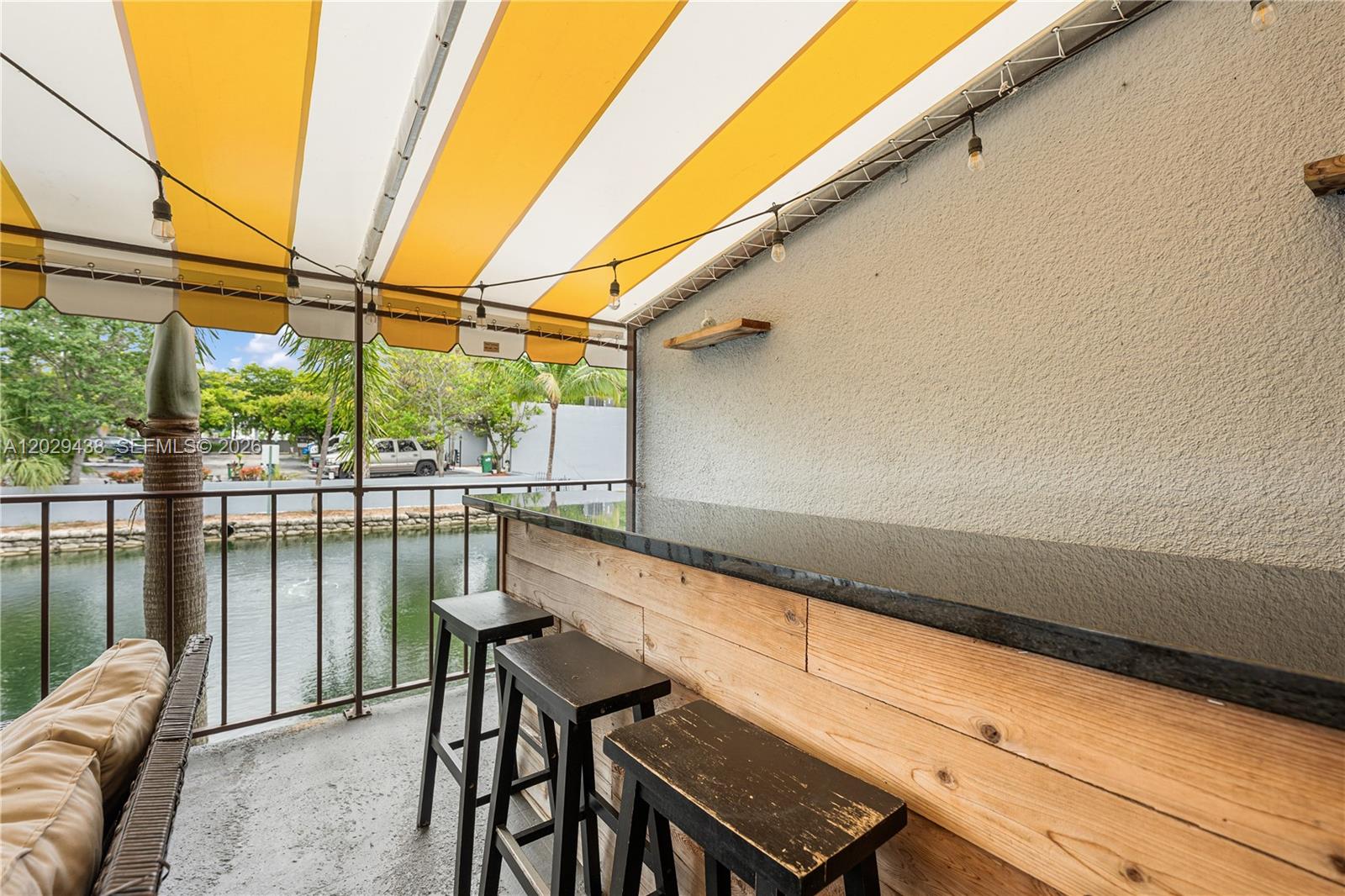 MIAMI LAKES WINDMILL GATE - Residential Lease