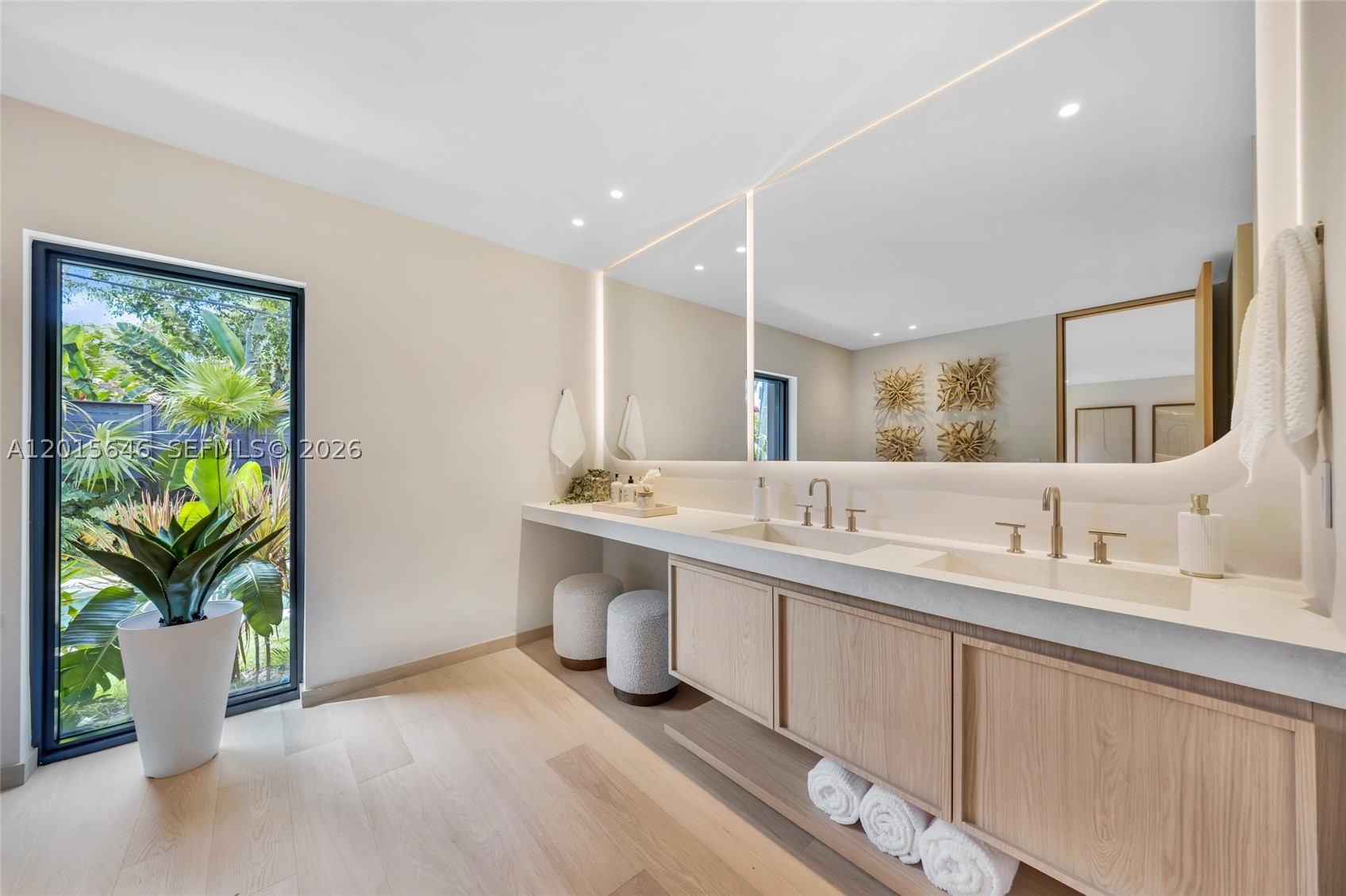 BAY HEIGHTS 1ST ADDN - Residential