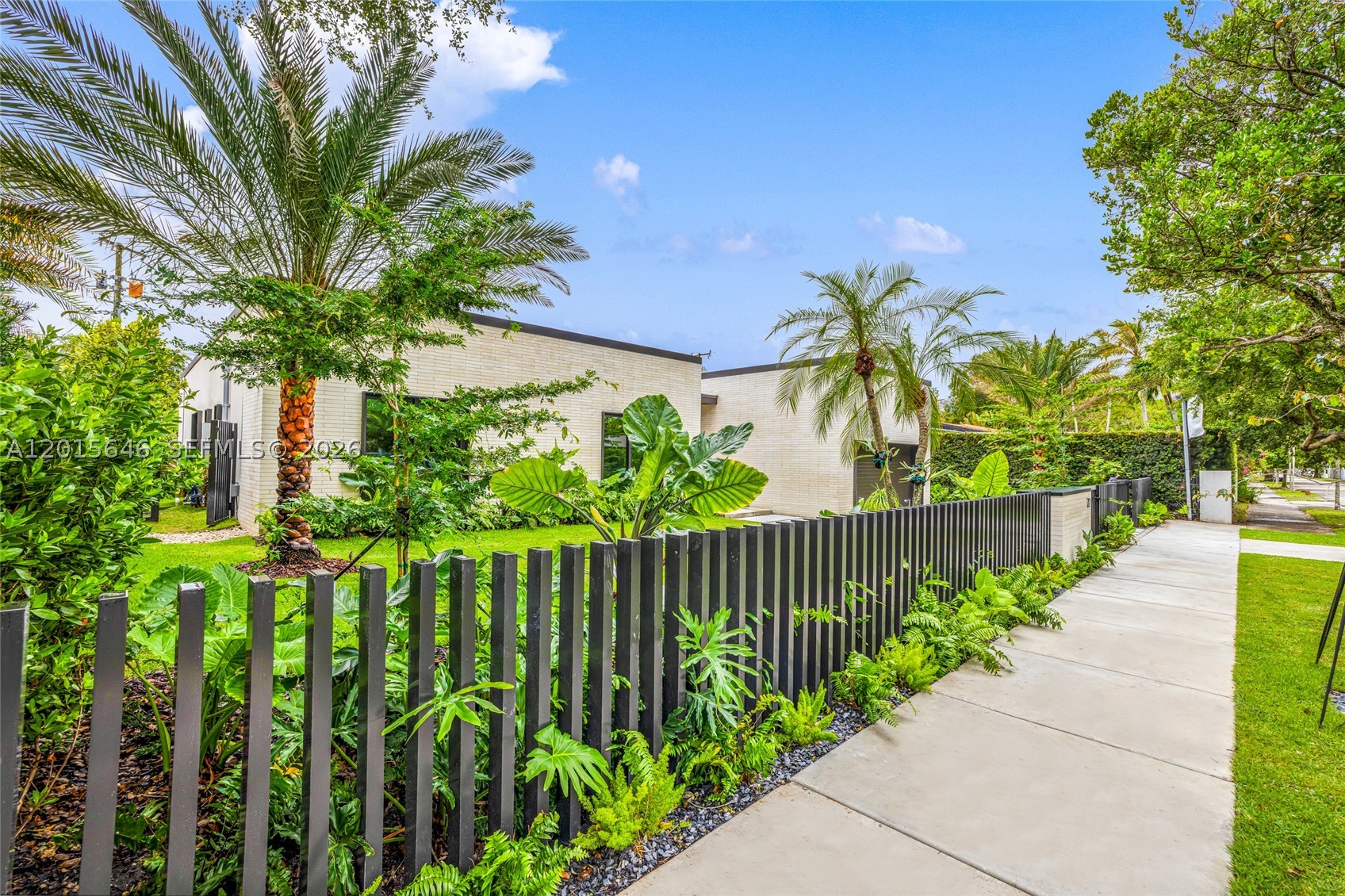 BAY HEIGHTS 1ST ADDN - Residential