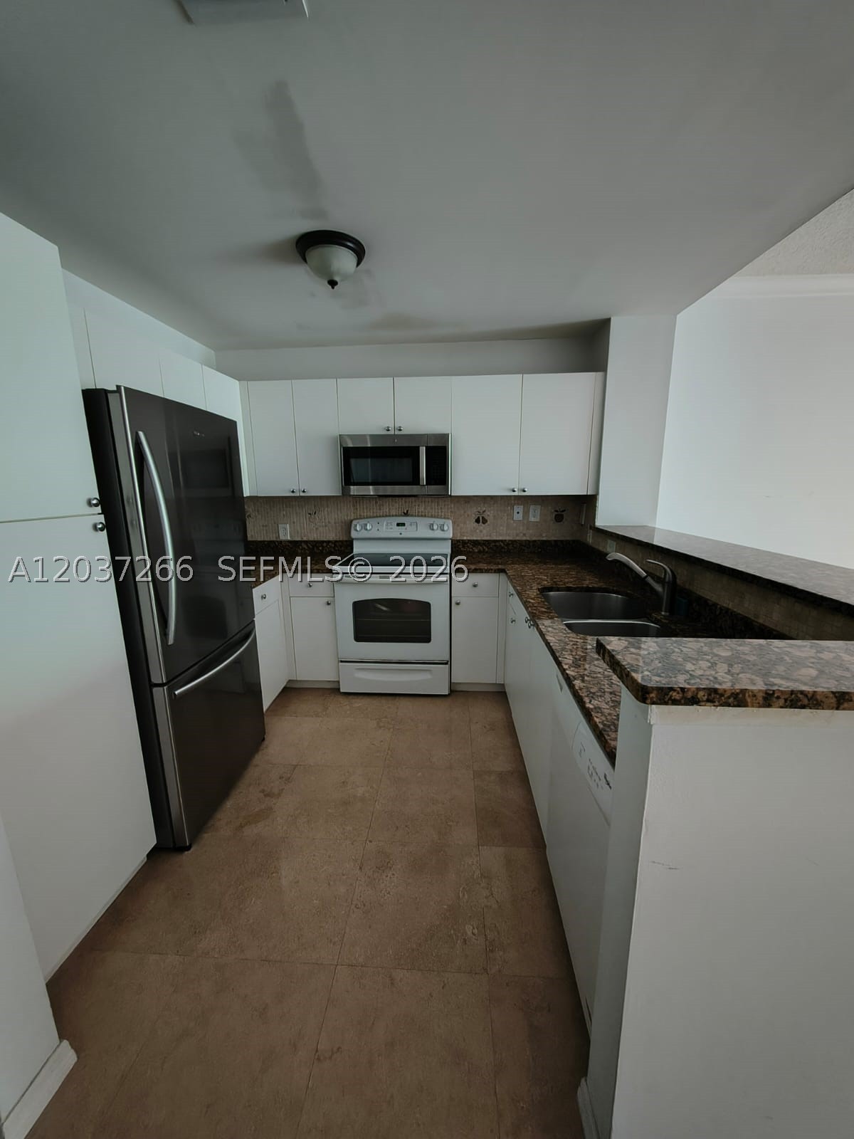 ST ANDREWS AT POLO CLUB C - Residential Lease