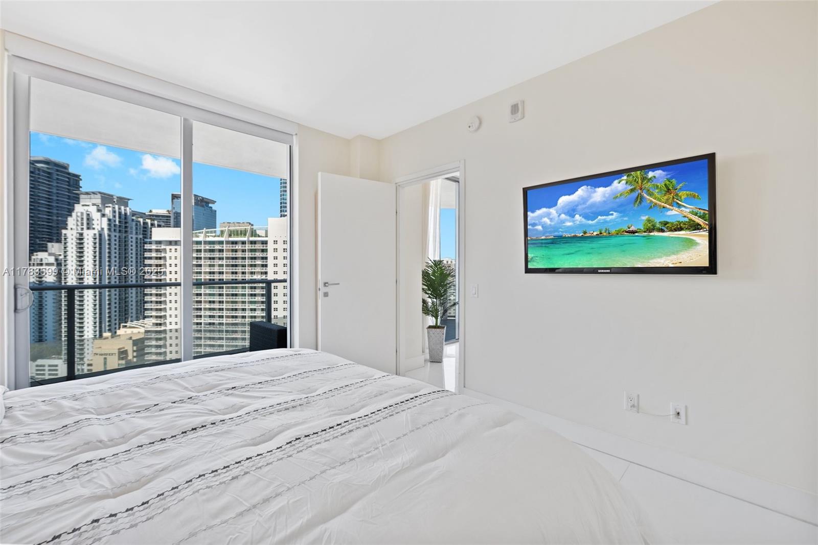 BRICKELLHOUSE CONDO - Residential Lease