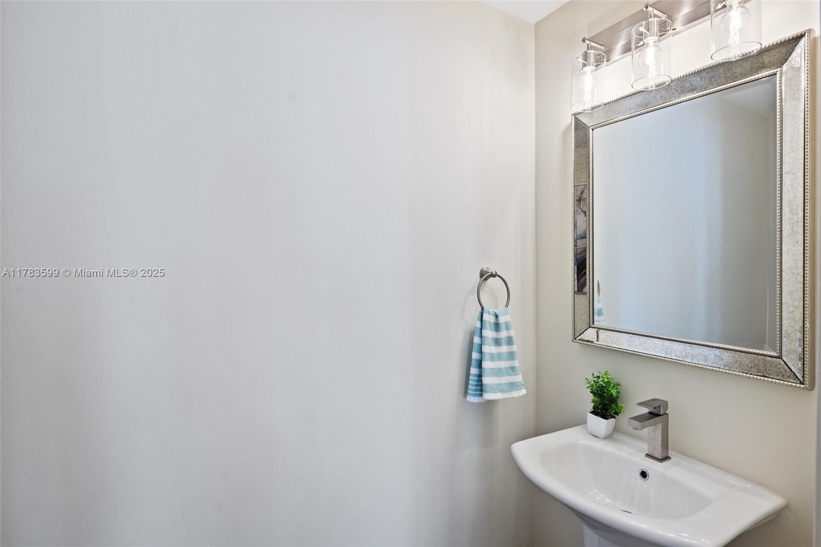 BRICKELLHOUSE CONDO - Residential Lease