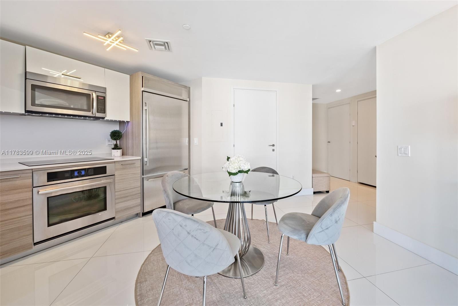 BRICKELLHOUSE CONDO - Residential Lease