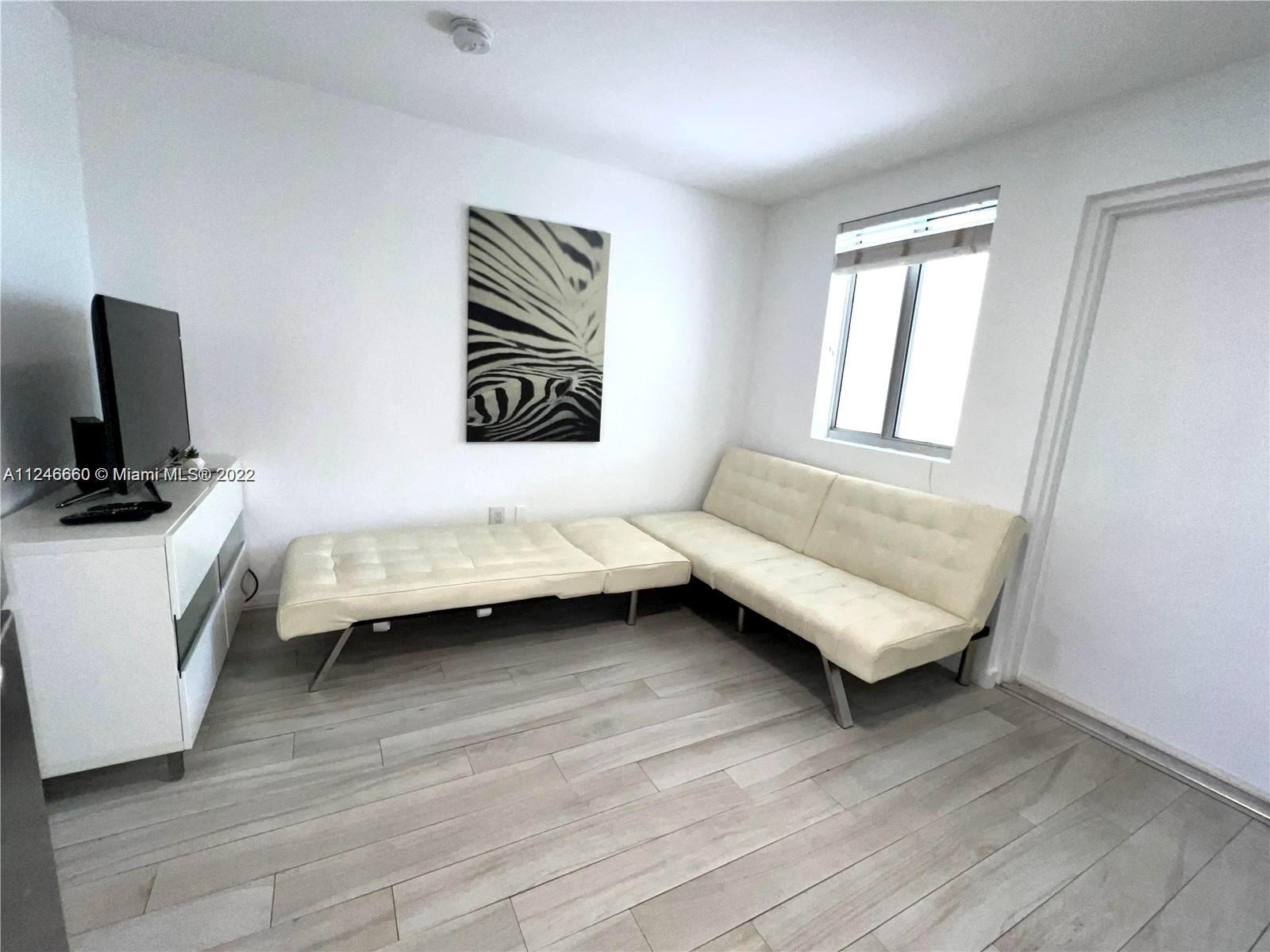 ANNI VENTI CONDO - Residential Lease