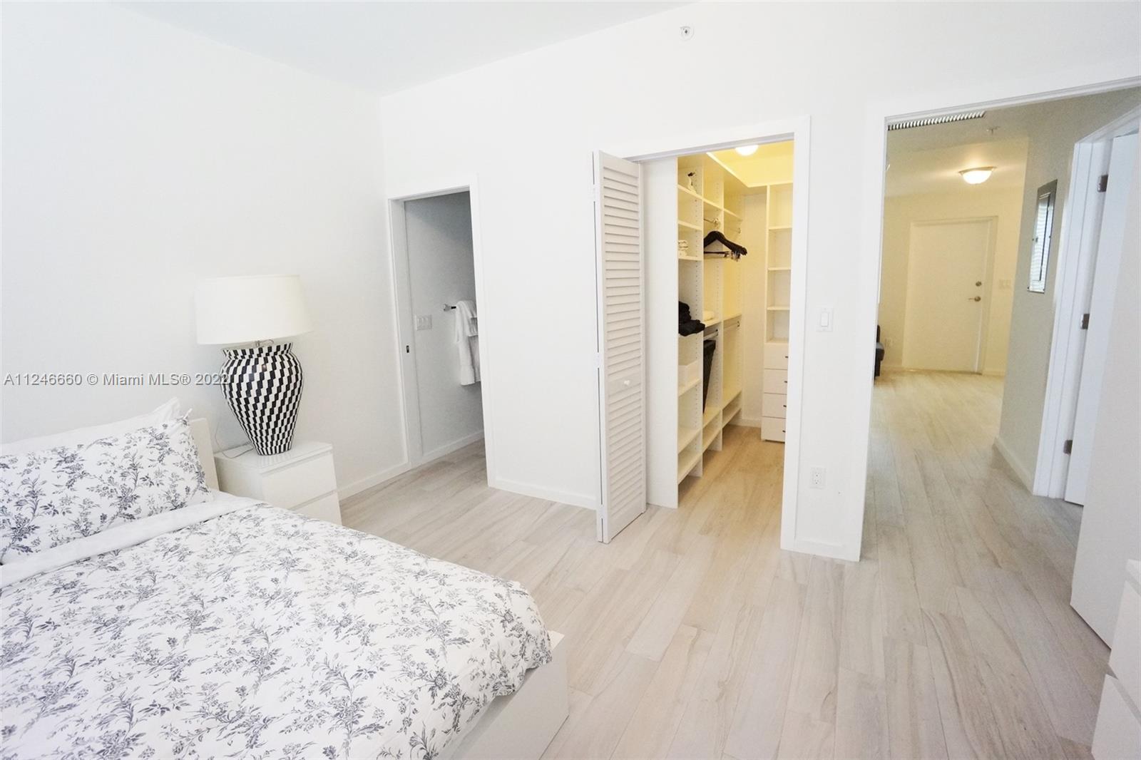 ANNI VENTI CONDO - Residential Lease