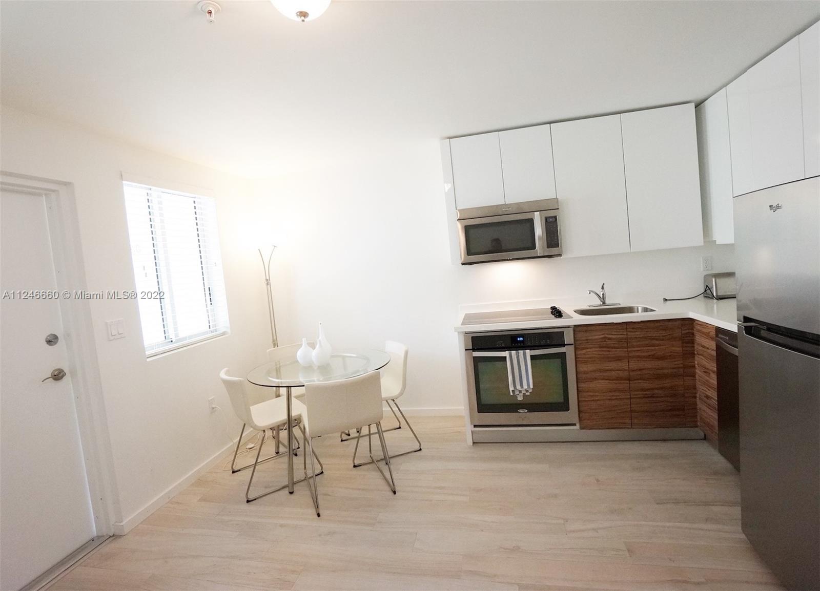 ANNI VENTI CONDO - Residential Lease