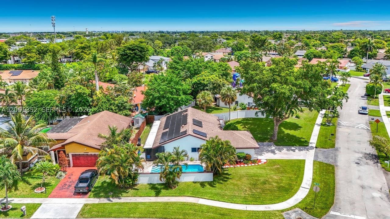 BOULEVARD NORTH - Residential