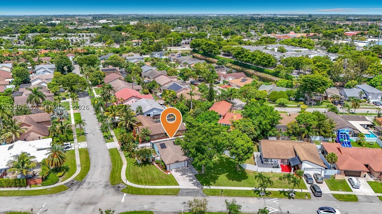 BOULEVARD NORTH - Residential