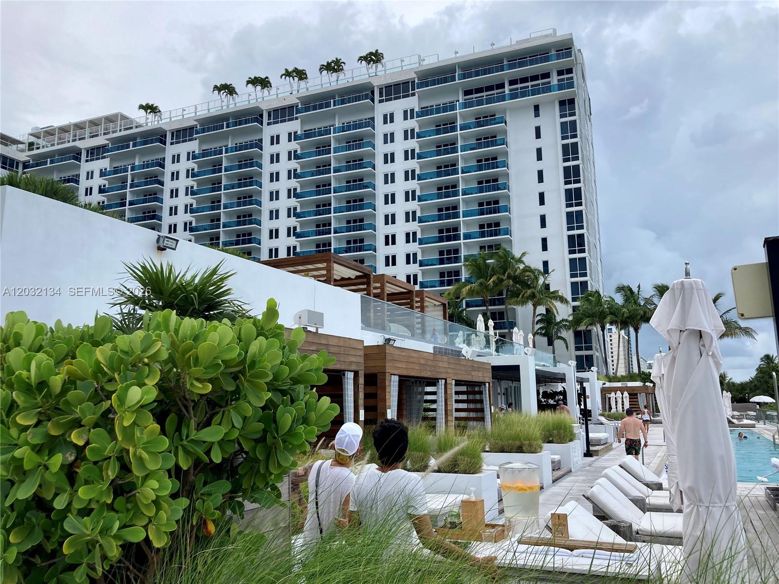 RONEY PALACE CONDO - Residential Lease