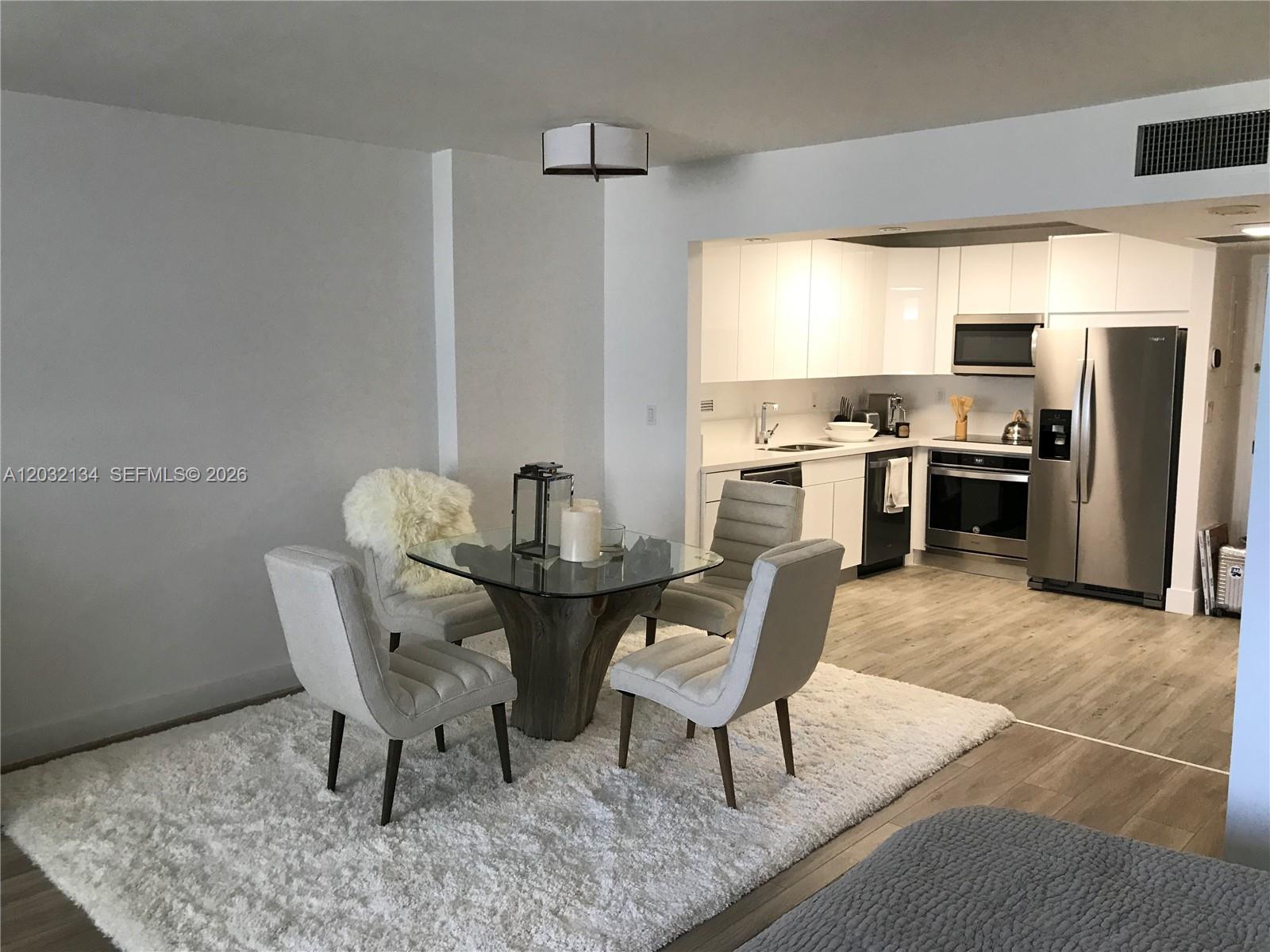 RONEY PALACE CONDO - Residential Lease