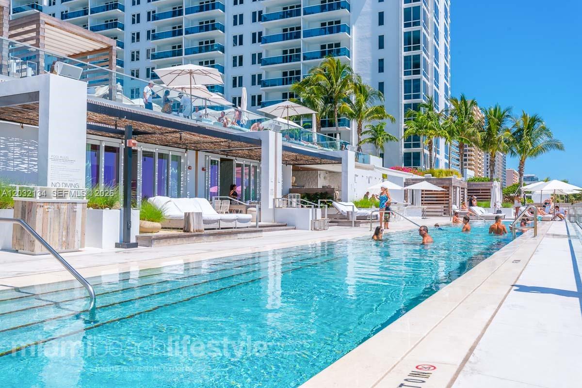 RONEY PALACE CONDO - Residential Lease