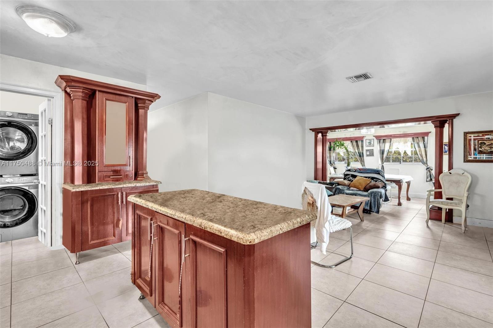 BILTMORE PK - Residential
