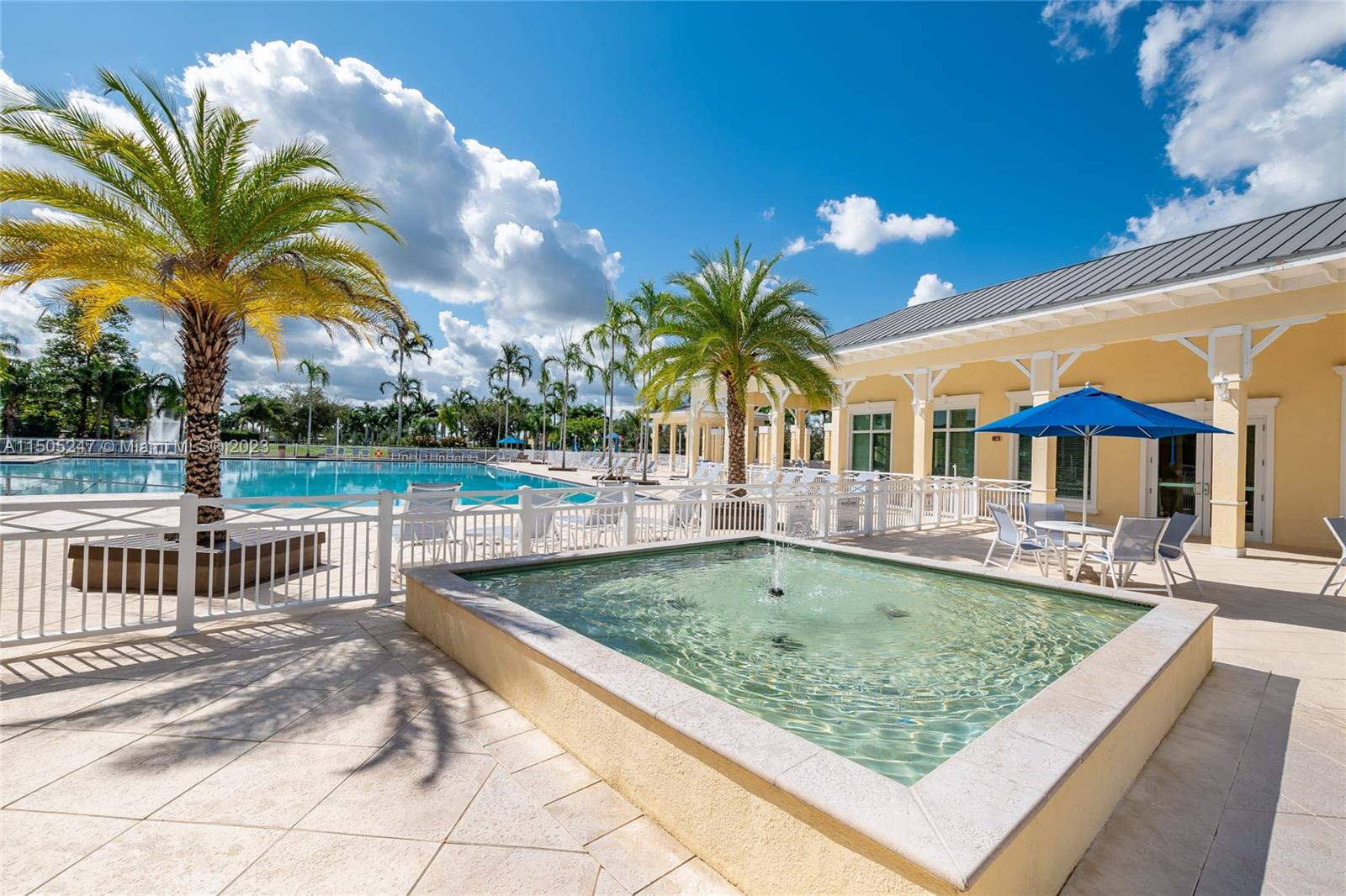 EMILIOS PLACE AT OASIS - Residential Lease