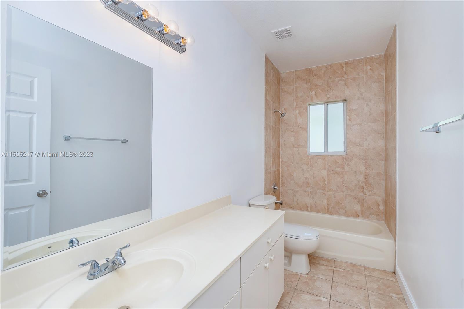 EMILIOS PLACE AT OASIS - Residential Lease
