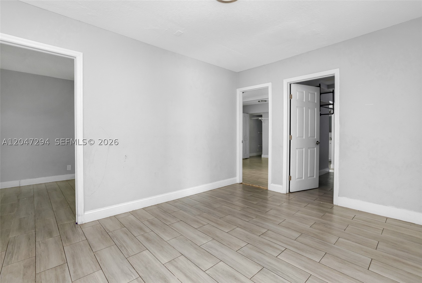 SCOTT LAKE MANOR SEC 1 - Residential