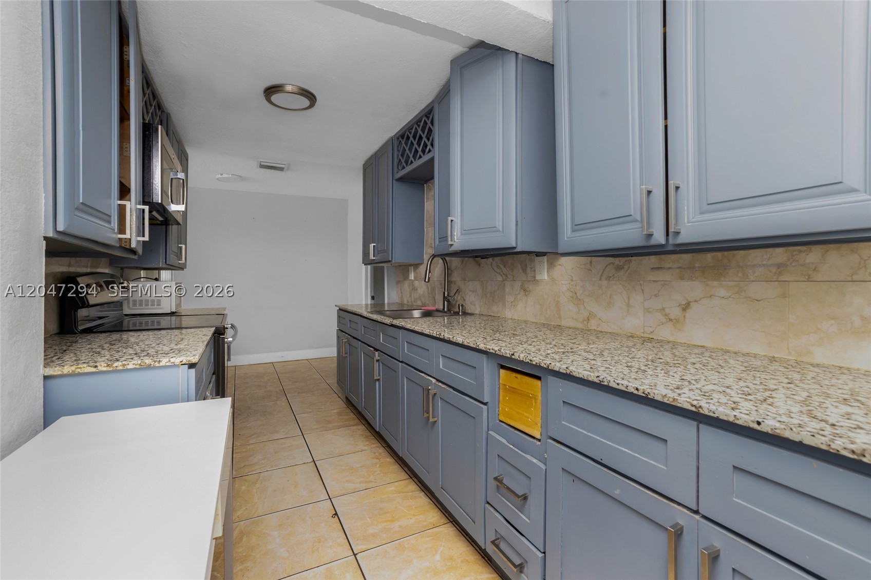 SCOTT LAKE MANOR SEC 1 - Residential