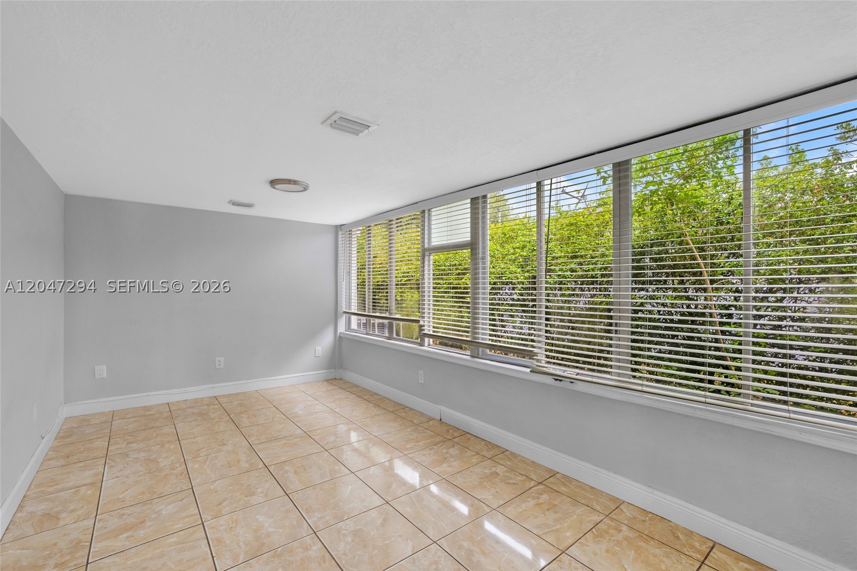 SCOTT LAKE MANOR SEC 1 - Residential