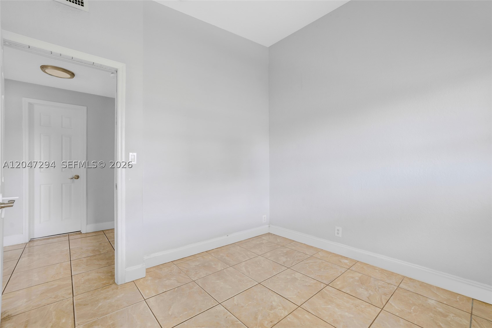 SCOTT LAKE MANOR SEC 1 - Residential