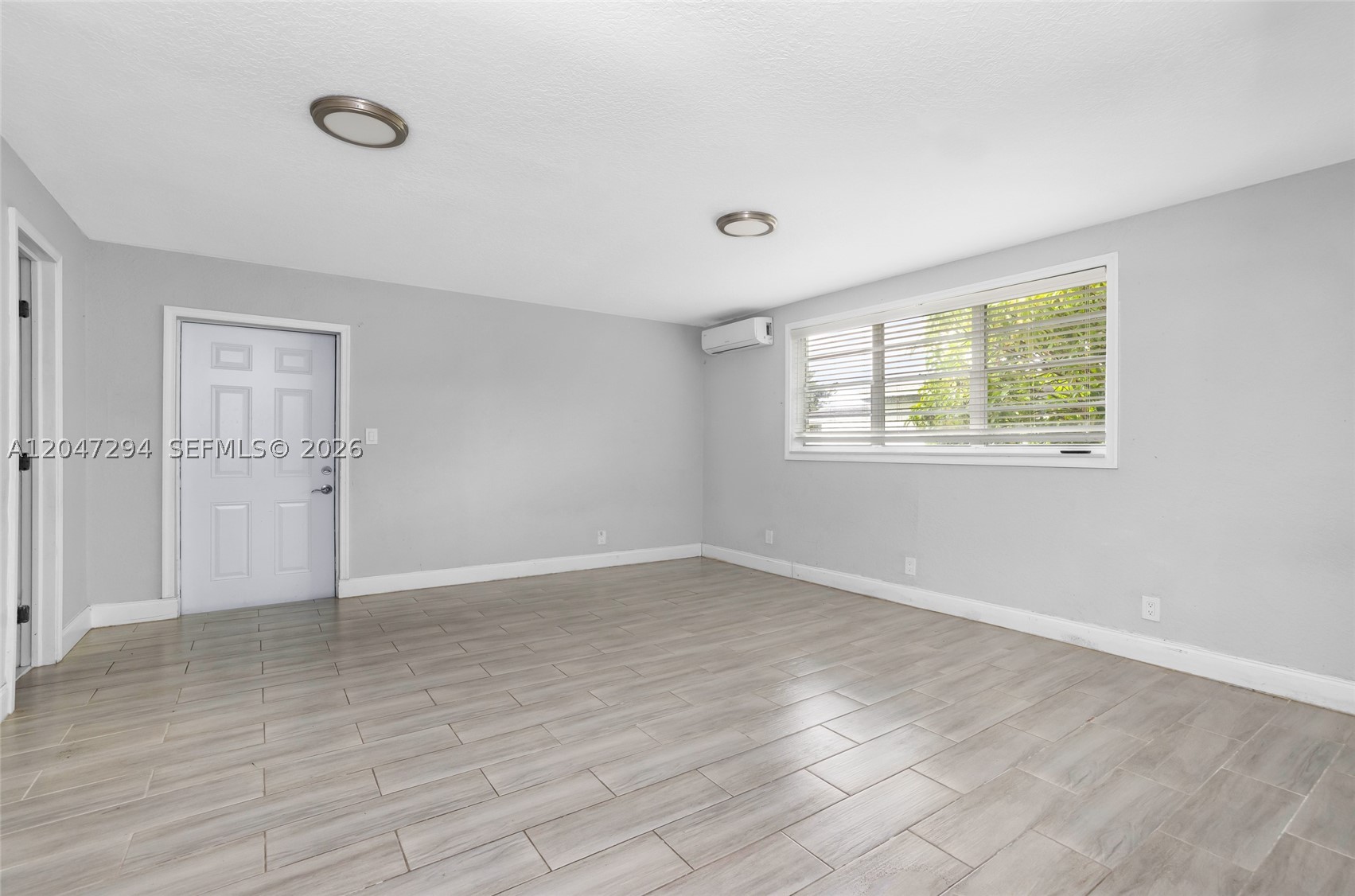 SCOTT LAKE MANOR SEC 1 - Residential