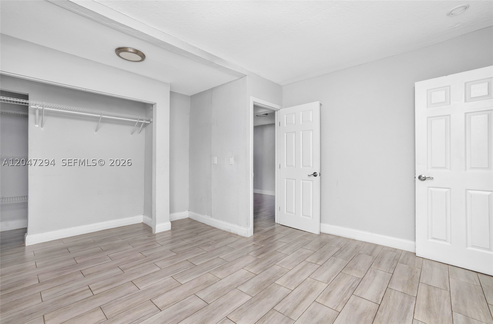 SCOTT LAKE MANOR SEC 1 - Residential