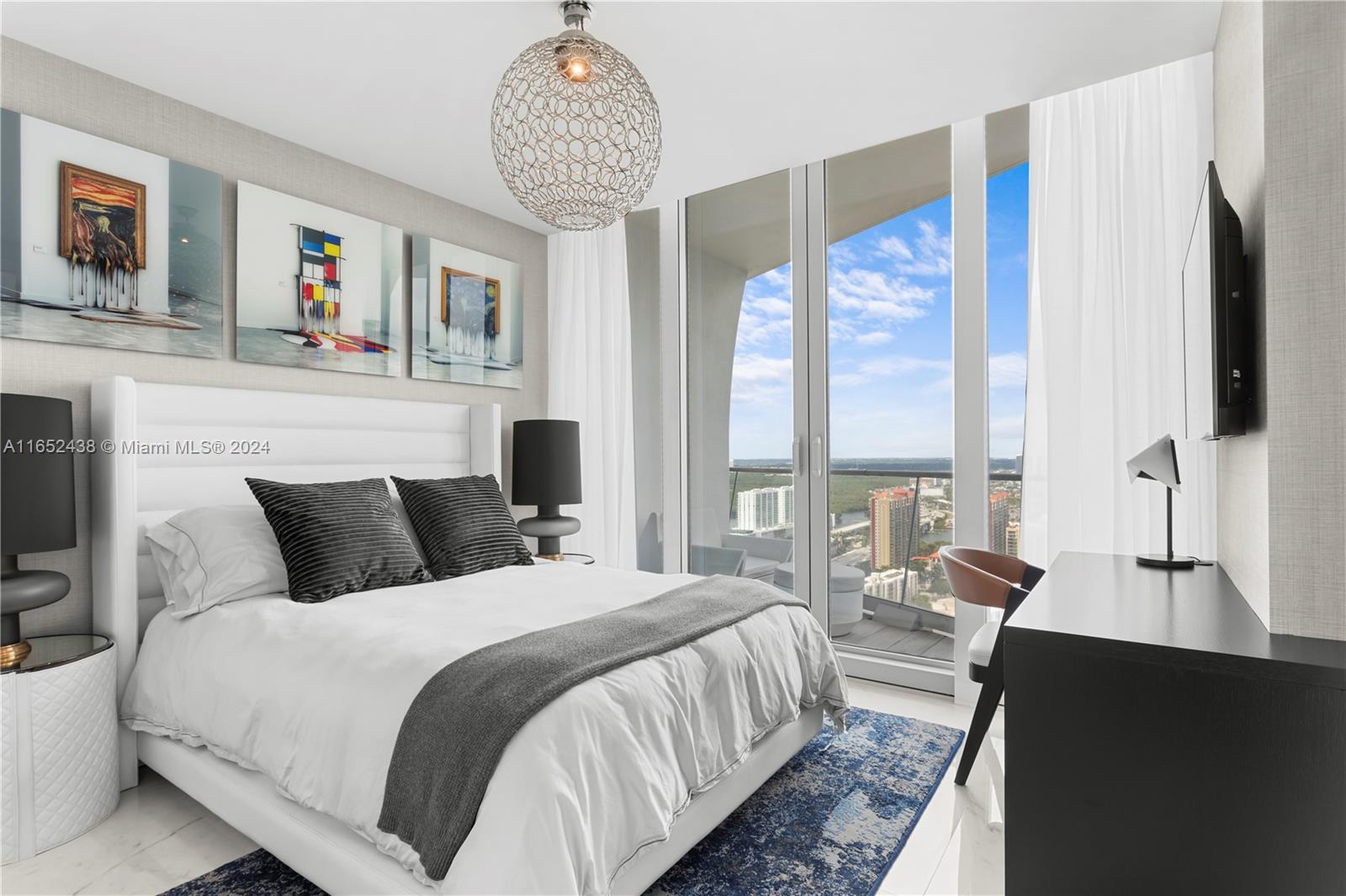 JADE SIGNATURE CONDO - Residential