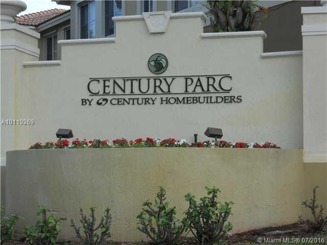 Beautiful corner 3 Br, 2 Bath  in nice community, Area Pool, Centrally located near great shopping!  Spacious unit, Association approval required.