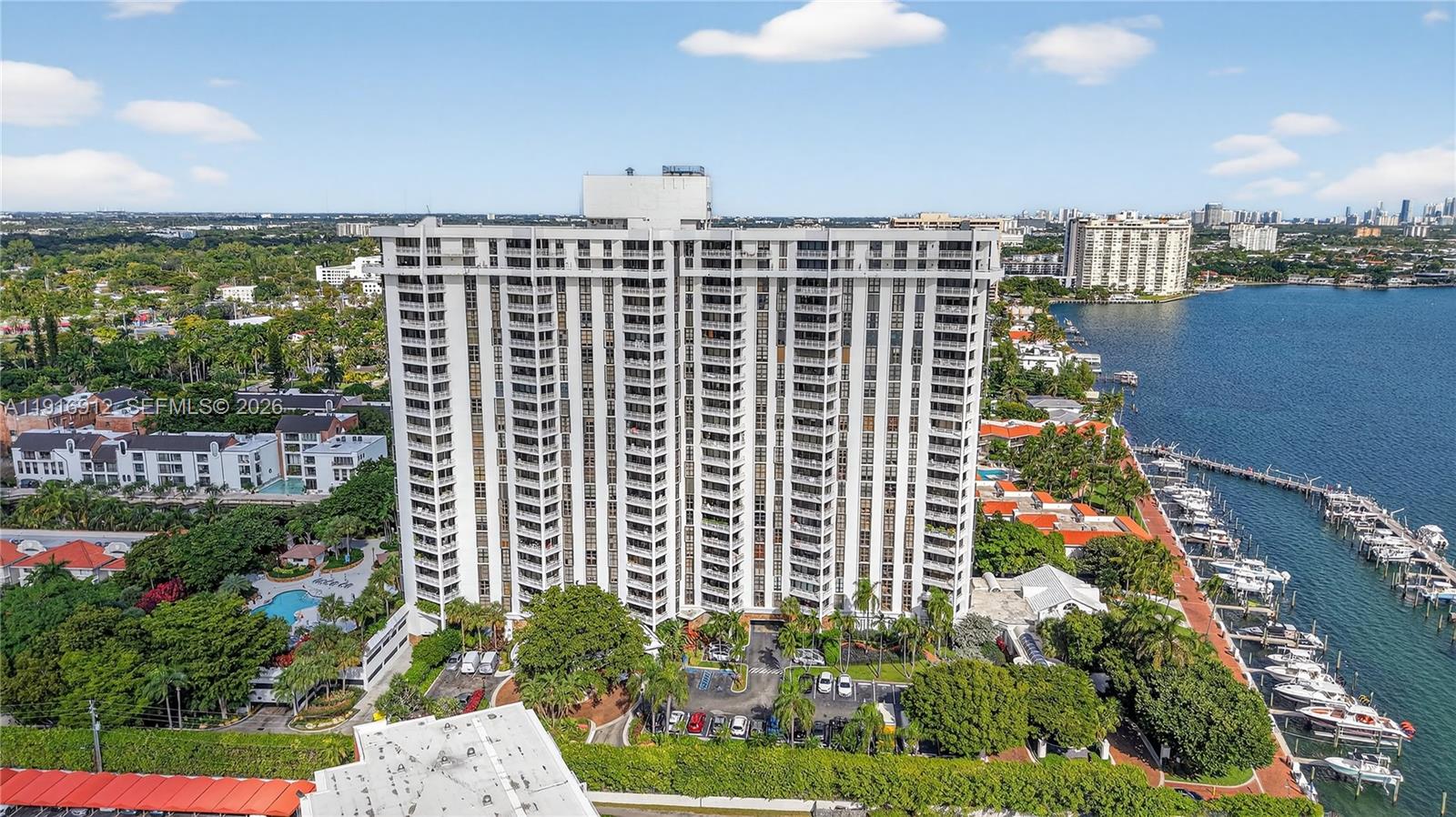 THE TOWERS OF QUAYSIDE CO - Residential