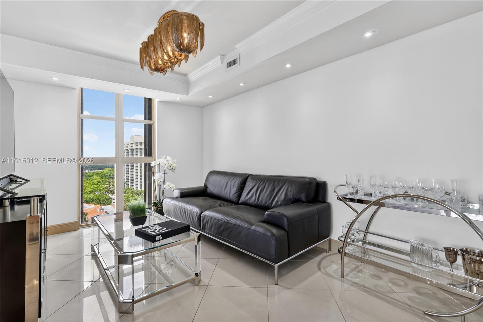 THE TOWERS OF QUAYSIDE CO - Residential