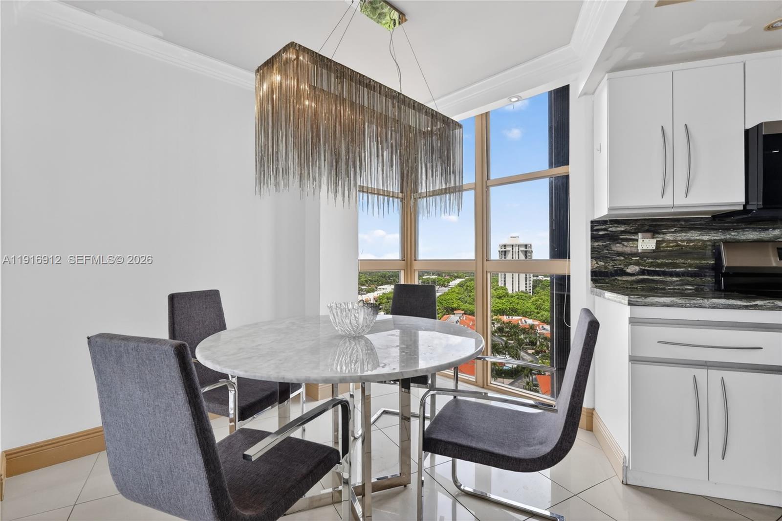 THE TOWERS OF QUAYSIDE CO - Residential