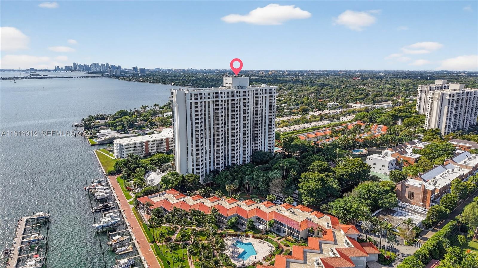 THE TOWERS OF QUAYSIDE CO - Residential