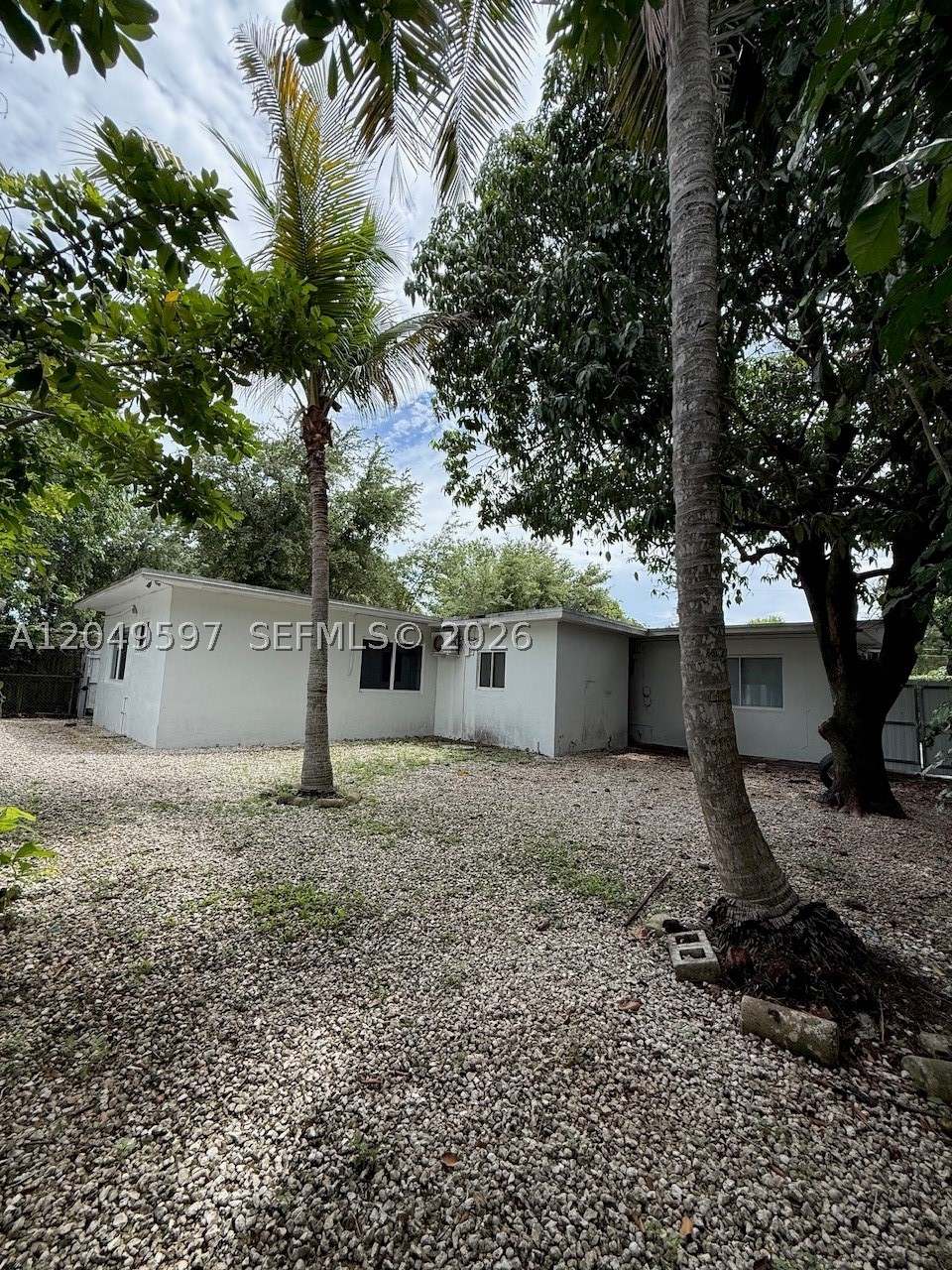 PRAMAR - Residential Lease