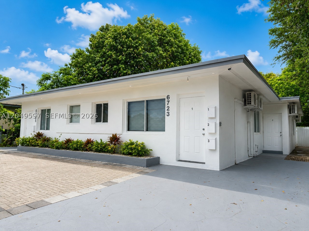 PRAMAR - Residential Lease