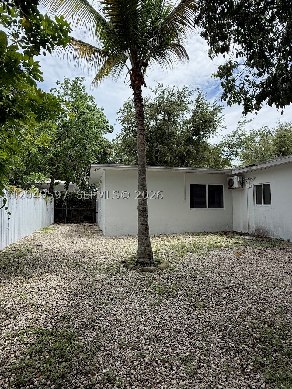 PRAMAR - Residential Lease