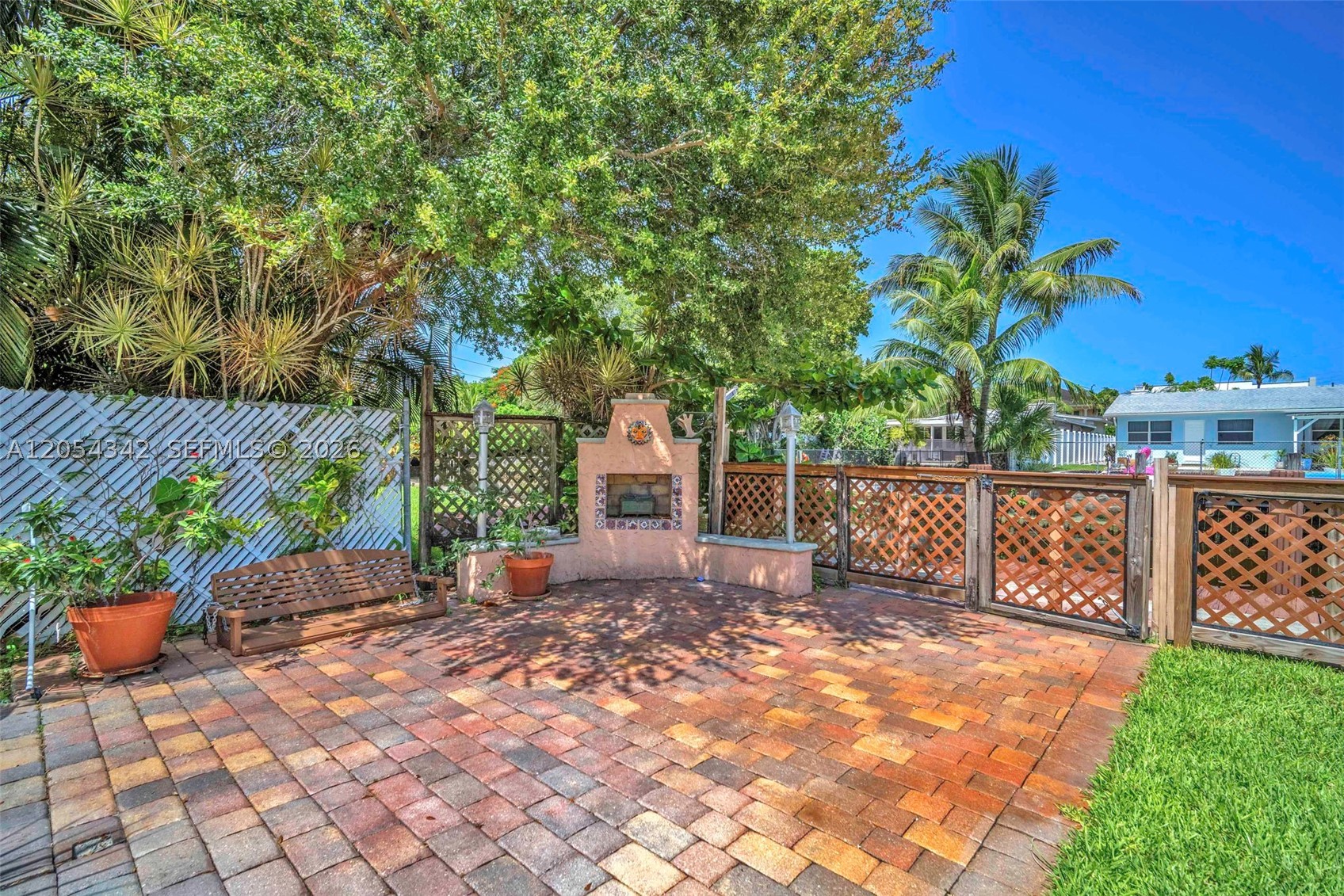 Tarpon River - Residential
