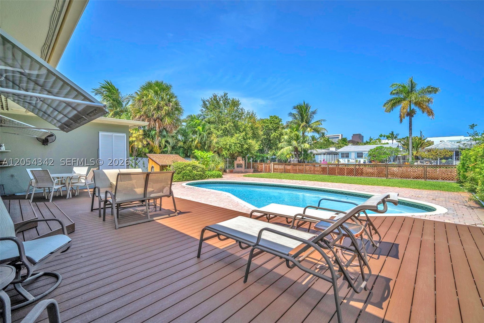Tarpon River - Residential